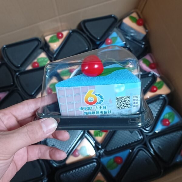 Towels for Home Use & Holiday Decorations - Image 9