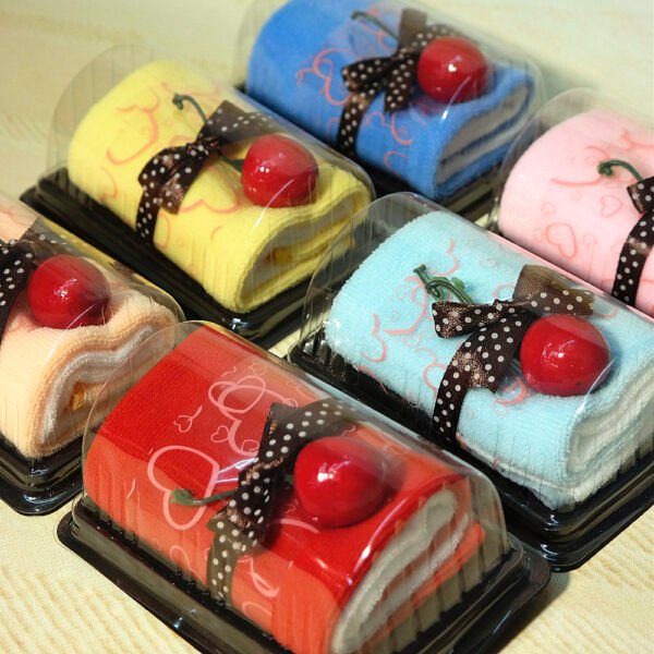 Towels for Home Use & Holiday Decorations - Image 7